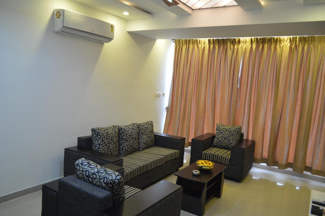 Hotel Ambai Grand Ambasamudram Ngoại thất bức ảnh