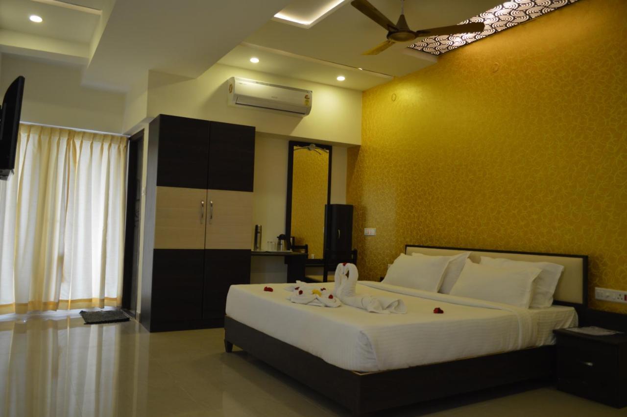 Hotel Ambai Grand Ambasamudram Ngoại thất bức ảnh