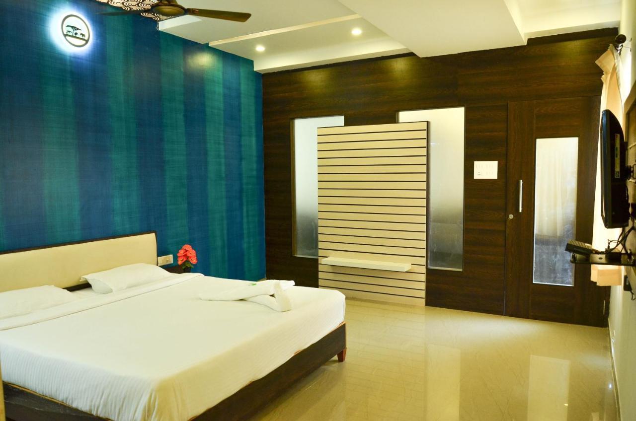 Hotel Ambai Grand Ambasamudram Ngoại thất bức ảnh