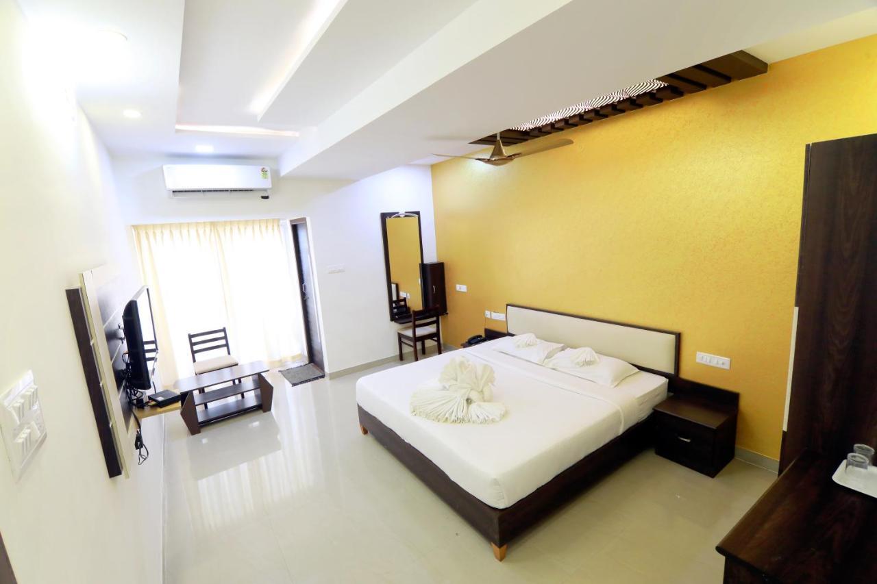 Hotel Ambai Grand Ambasamudram Ngoại thất bức ảnh
