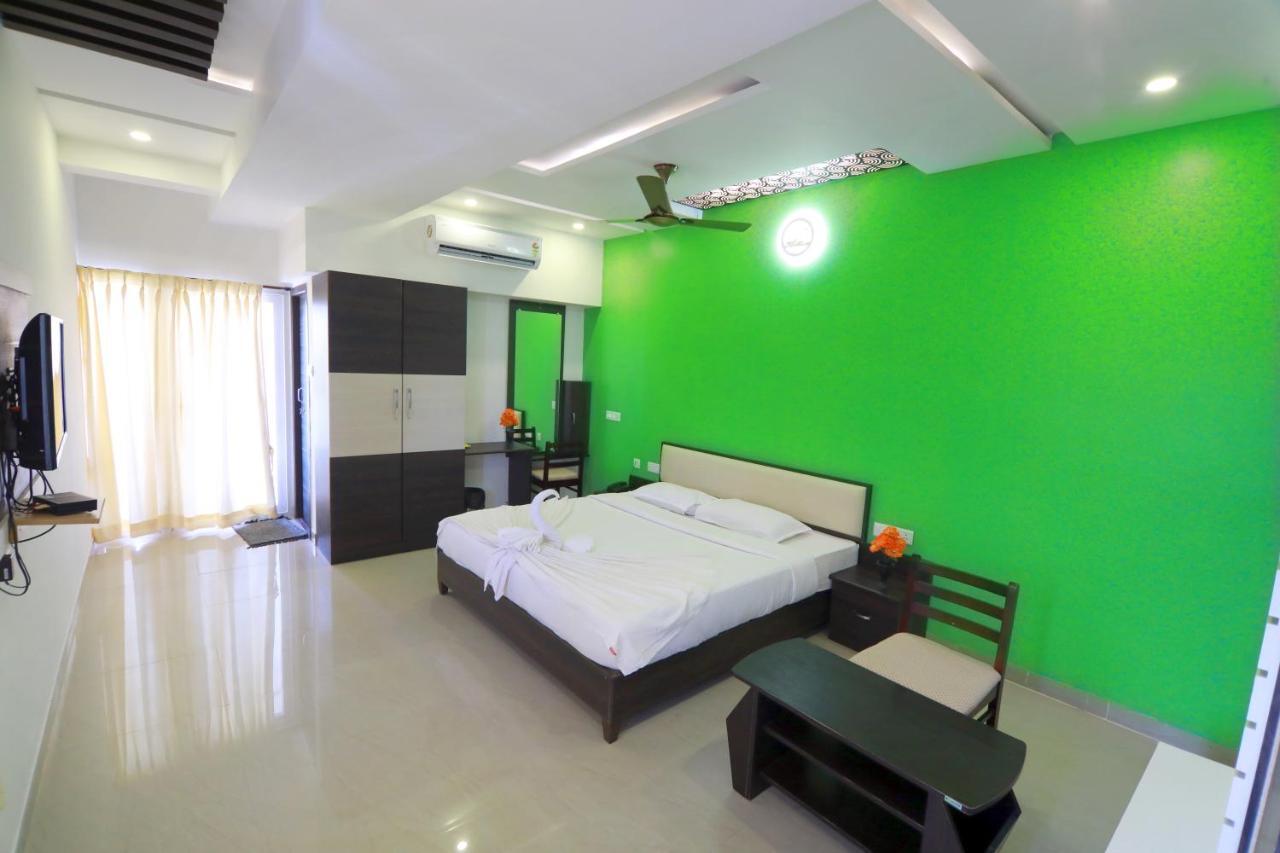 Hotel Ambai Grand Ambasamudram Ngoại thất bức ảnh
